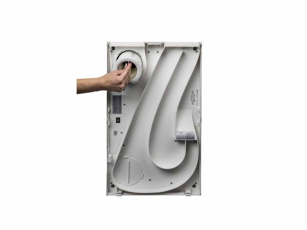 Im „Handumdrehen“ wieder saubere Luft: Der Filterwechsel bei den M-WRG II-Geräten erfolgt schnell und unkompliziert. Im „Handumdrehen“ wieder saubere Luft: Der Filterwechsel bei den M-WRG II-Geräten erfolgt schnell und unkompliziert.