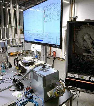 ... erfolgt in enger Abstimmung mit Medizinern des Luisenhospitals, ... 