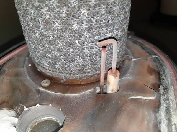 Das und die nächsten sechs Bilder zeigen, was Raffael Waldhof (Vielen Dank!) und Kollegen vorfanden, als sie wegen einer Störung beim Kunden eintrafen...