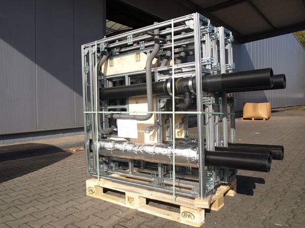 Die industriell vorgefertigten Installationssysteme Geberit GIS IV beschleunigen den Bauablauf. Sie werden im Geberit Werk im sächsischen Lichtenstein vorgefertigt und bis zur Installation bei einem Großhändler in der Nähe zwischengelagert.  Die industriell vorgefertigten Installationssysteme Geberit GIS IV beschleunigen den Bauablauf. Sie werden im Geberit Werk im sächsischen Lichtenstein vorgefertigt und bis zur Installation bei einem Großhändler in der Nähe zwischengelagert.