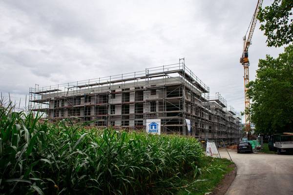 In Fellbach steht bereits der Rohbau der neuen Anlage: „Wohnen für alle“ lautet das Motto des vielfältigen Quartiers – die soziale Durchmischung wird großgeschrieben.