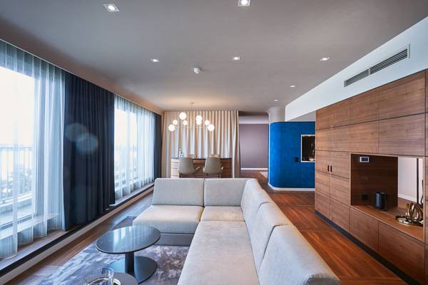 Ein stylisches Interieur erwartet den Gast ... 