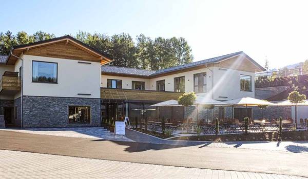 Neben dem Campingplatz gibt es ...