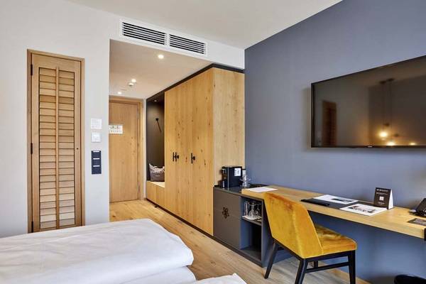 In der Regel bietet der Bereich des Luftansauges auch bei verbauten Geräten genügend Platz zur Nachrüstung der Venkon HEPA-Filterlösung.