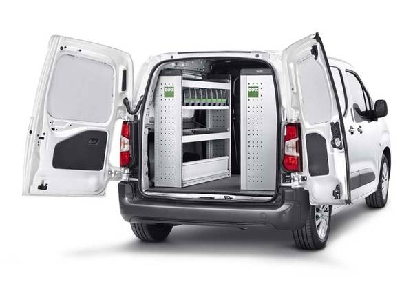 Ordnung und Struktur: Die PEUGEOT Service Edition des Partner