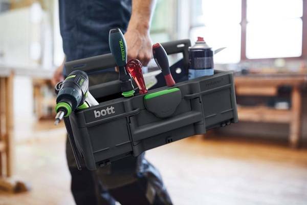 Die Systainer³ ToolBox sorgt für den schnellen Zugriff auf das Handwerkzeug. Die Systainer³ ToolBox sorgt für den schnellen Zugriff auf das Handwerkzeug.
