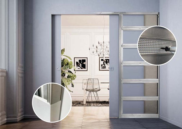 Dank der neuen, innovativen Mikrolochung der Querstreben (rechts) und einer raffinierten Kunstharz-Beschichtung der Profile (links) ergibt sich für den Verarbeiter eine deutliche Zeitersparnis beim Einbau und Verputzen.