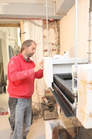 ... und im nächsten Schritt passgenau angedrückt. 