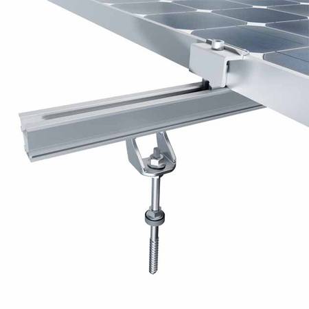 Aerocompact: optimierte Stockschraube für PV-Installation