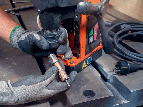 Fein: Kernbohrmaschine KBE 36 QW Magspeed Fein: Kernbohrmaschine KBE 36 QW Magspeed