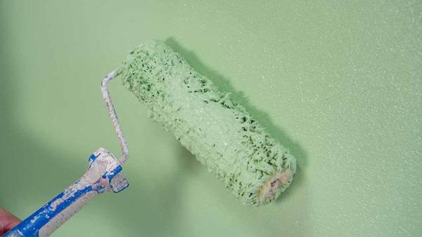 Für die farbige Gestaltung wird mit HECK SIF INTERIOR eine diffusionsoffene Silikatfarbe empfohlen. Für die farbige Gestaltung wird mit HECK SIF INTERIOR eine diffusionsoffene Silikatfarbe empfohlen.