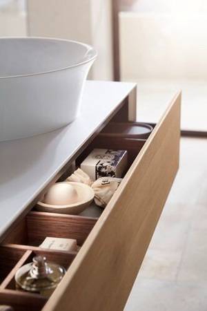 Setzkasten-Prinzip: Dank der hochwertigen Schubladen-Einrichtungssysteme mit unterschiedlich großen Fächern ist alles perfekt aufgeräumt. 