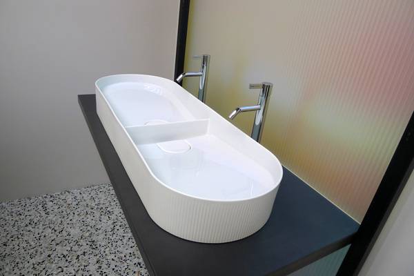 Das neue Sonar-Projekt von Laufen mit Designerin Patricia Urquiola. 