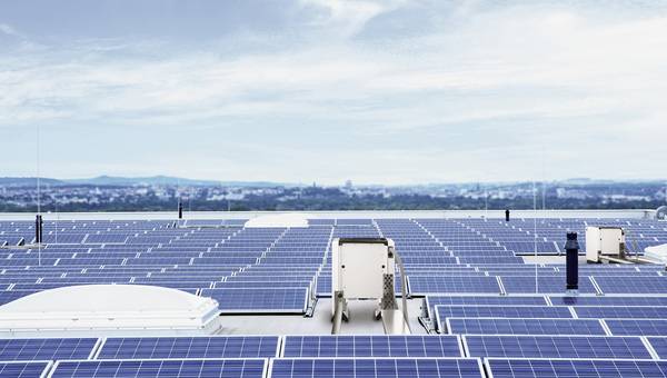 7 Wechselrichter von der Intersolar 2017 
