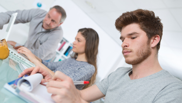 157 duale Studiengänge im Handwerk identifiziert