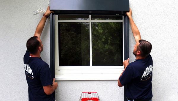 In zehn Schritten zum Raffstore-Element