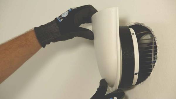 Dezentrale Wohnraumlüftung: Montage eines SmartFan