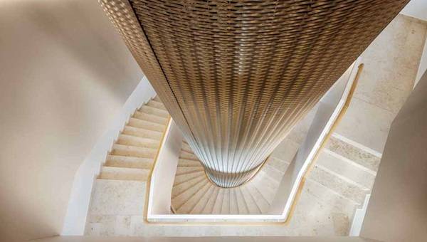 50er-Jahre Charme im modernen Gewand: Sanierung der AOK-Verwaltung in Stuttgart