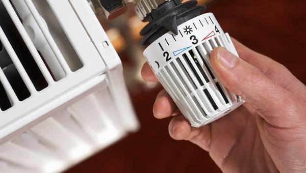 Ein Grad weniger, spart rund sechs Prozent Energie.