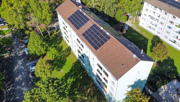 Wirtschaftlich und sozial verträglich: Mehrfamilienhäuser mit PVT-Wärmepumpen-Systemen