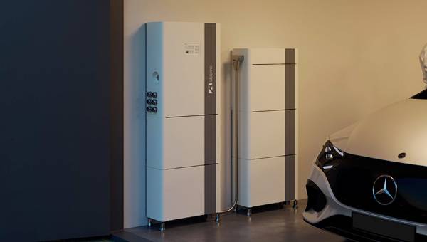 Ubbink Batteriespeicher plus Hybridwechselrichter