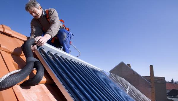 Wärmepumpe lieber mit PV oder Solarthermie kombinieren?