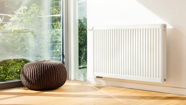 Buderus Logatrend Flachheizkörper profiliert