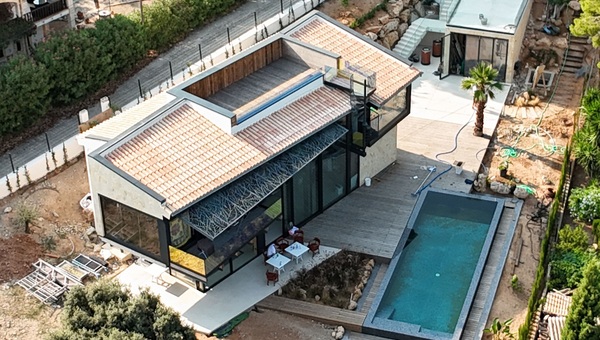 Wärmepumpen als Designelement: Remko HTS ARTstyle auf Mallorca