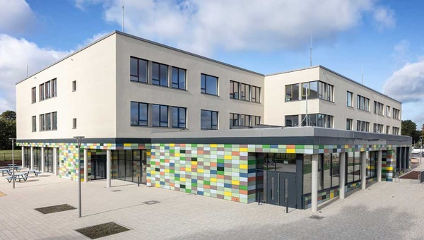 Grundschule Lindenhof Velux