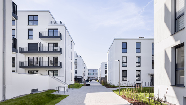 Nine West Living in Berlin kombiniert Wärmepumpen und Durchlauferhitzer