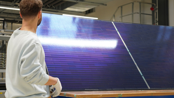 Oxford PV und Fraunhofer ISE kombinieren Tandem-Solarzellen mit Matrix-Schindel-Technik