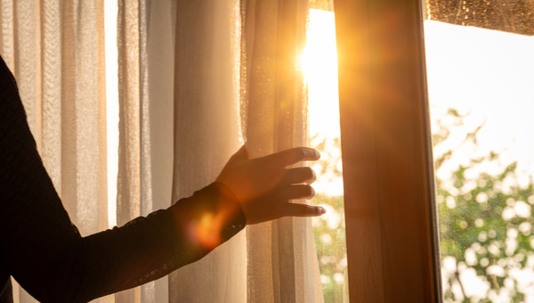 Klimaanpassung beginnt am Fenster: IVRSA rückt Hauser-Studie erneut in den Fokus