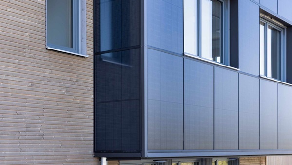 PV über Eck: Das Sto Ventec Photovoltaics Inlay