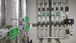 Druckprüfung zur Leckbestimmung bei Wasserschäden / Wasserleitungen