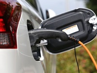 Neuregelung: Steuersenkungen für Elektro-Dienstwagen