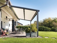 KE Xtesa Plain: Pergola mit einrollbarem Markisenstoff