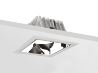 Glamox: Quadratisches Downlight D70-RQ für mehr Planungsfreiheit