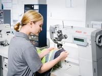 5 Tipps für mehr Nachhaltigkeit bei Arbeitskleidung