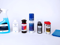 VEKA: Reinigungs- und Pflegesortiment für Kunststofffenster