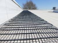 Flachdächer vor zu hoher Dachlast schützen: „Die elektrische Dachflächenheizung“