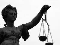 Schottergarten, Grundfläche und Mängel: Vier Wohnurteile im Überblick