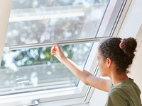 Roto Insektenschutzrollo