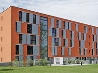 Fassadengestaltung: Traditionelle Handwerkskunst trifft auf moderne Technologien