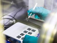 Die passivierten Tandemsolarzellen erreichten einen Wirkungsgrad von bis zu 33,1 Prozent mit einer Leerlaufspannung von 2,01 Volt.