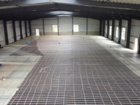 Flächenheizsysteme in Hallen: Effizienz den Boden bereiten