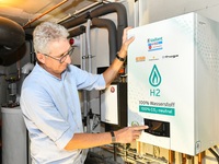 Erstes deutsches Wasserstoffnetz im Regelbetrieb: Vaillant liefert H2-Heiztechnik