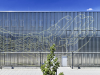 Ehret Faltschiebeläden vereinen Klimaschutz und Kunst im Zentraldepot Regensburg