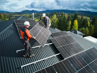 EEG-Ziel 2026 er­reicht: Branche warnt vor Aus­bau­knick