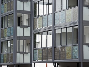 Balco: Symbiose aus Balkon und Photovoltaik