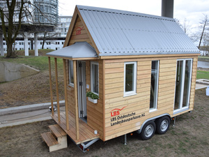 LBS mit Tiny-House auf Tour in Ostdeutschland